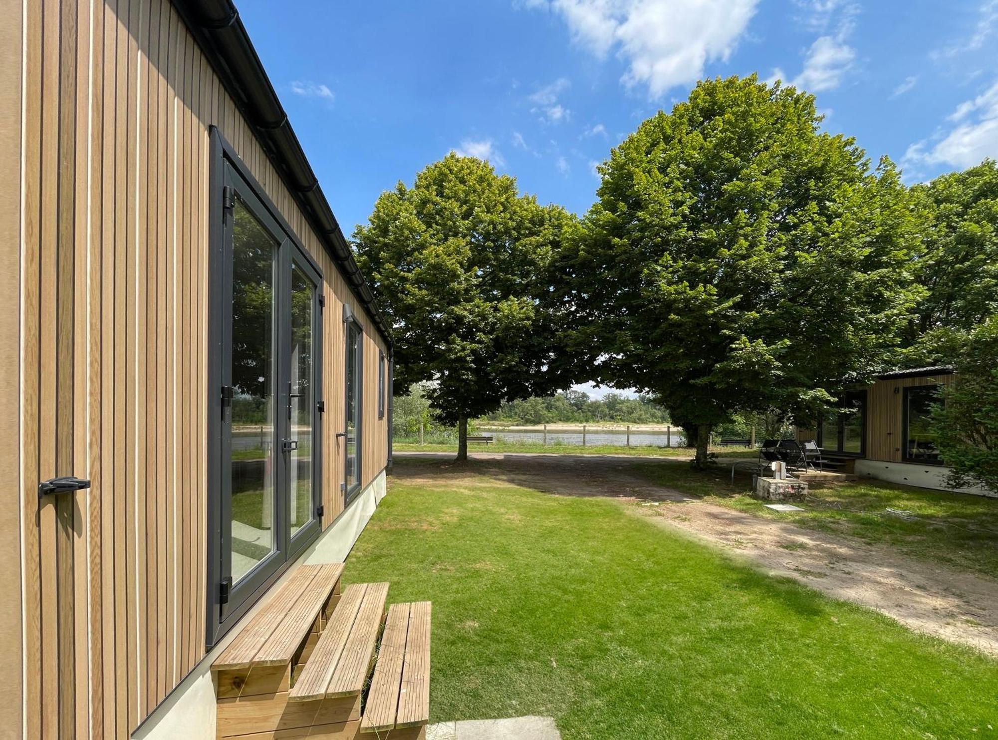 Camping Les Portes De Sancerre 圣萨蒂尔 外观 照片
